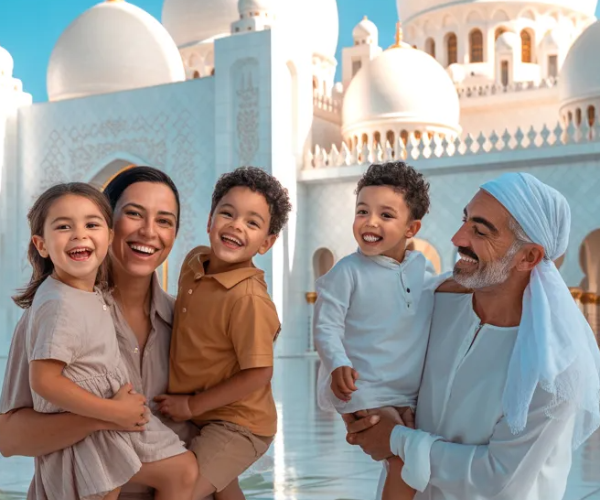 Abu Dhabi Private Tour for Families - Kids, Parents & Grandparents Happy family with children and grandparents enjoying a private Abu Dhabi city tour at Sheikh Zayed Grand Mosque